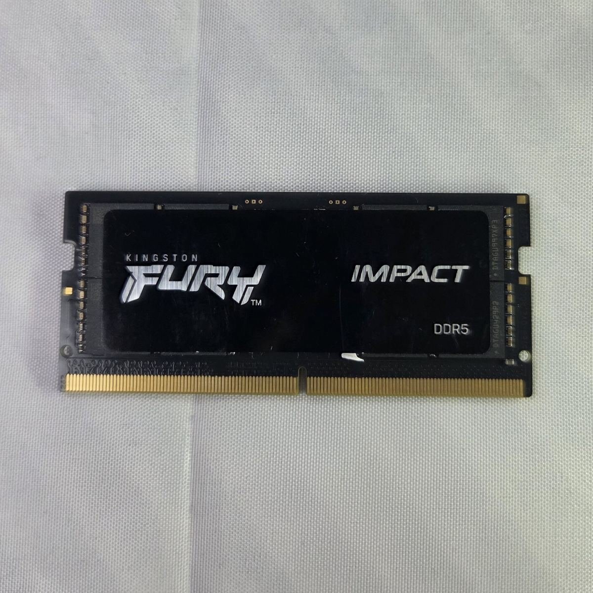 Foto de SO-DIMM DDR5 · 262 pines